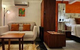 Zonaz Boutique Hotel